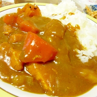 カレーライス　にんにくきかせて☆